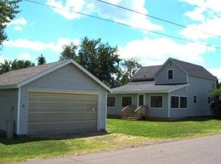 304 S Main St, Nelson, WI 54756