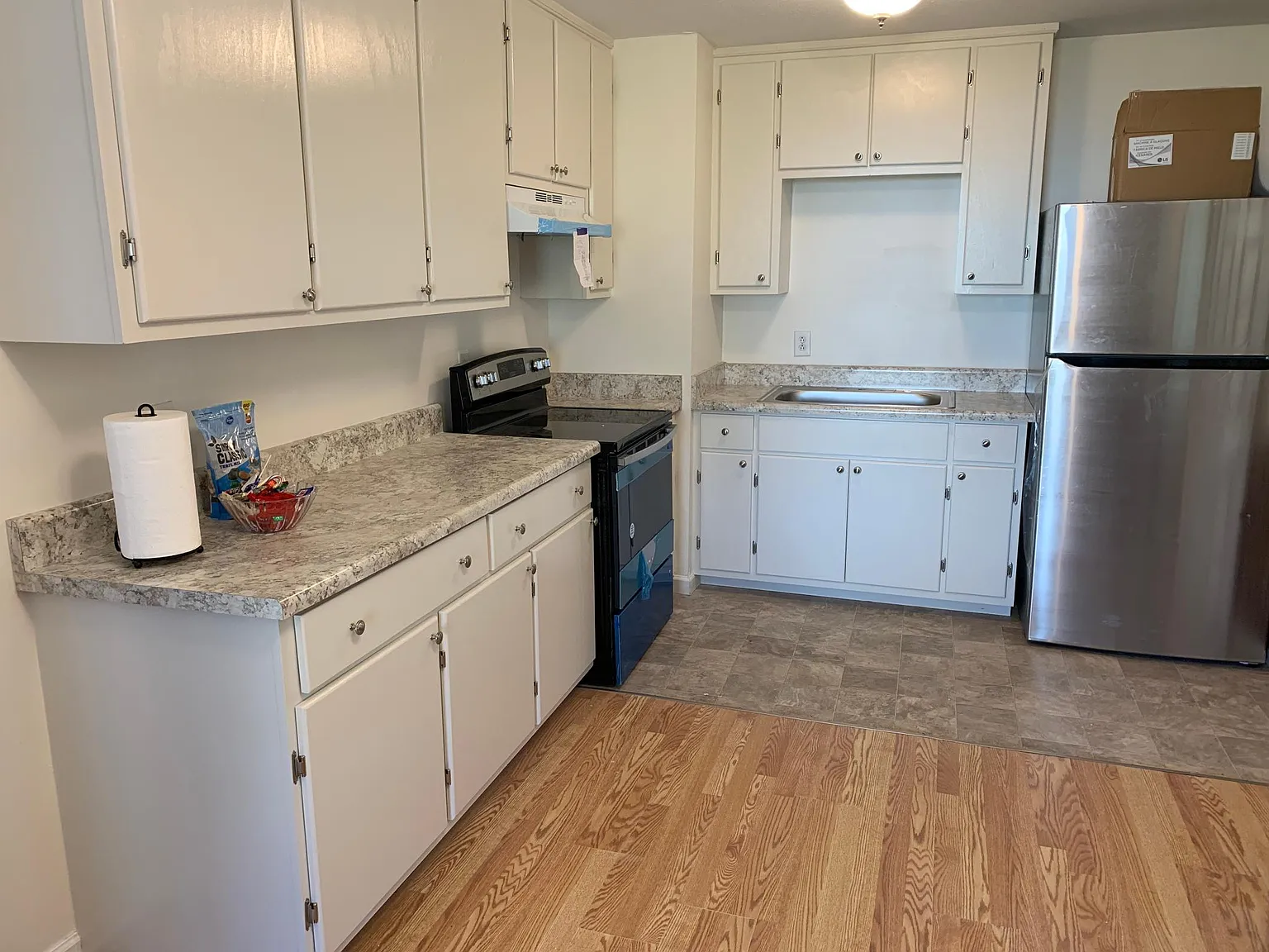 2924 Cowpoke Ln — Photo 2