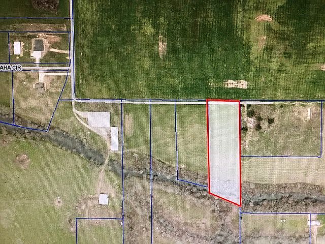 2nd image of 460 Myers Rd