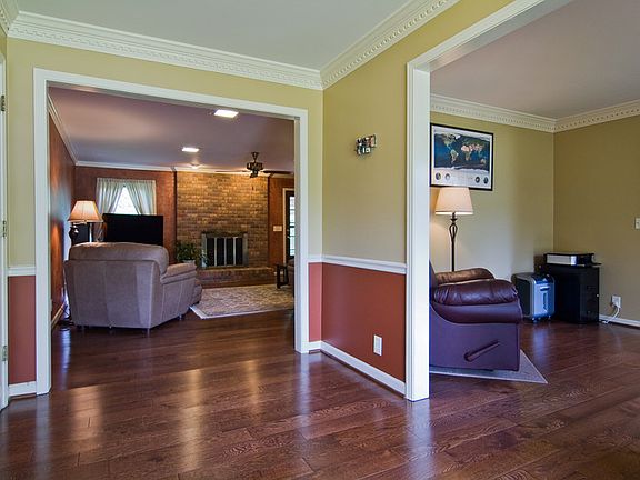 4th image of 7613 Indian Springs Dr