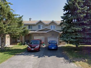 38 Sedona St #1, Ottawa, ON K2J4K4