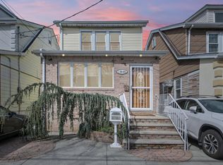 13528 94th St, Jamaica, NY 11417