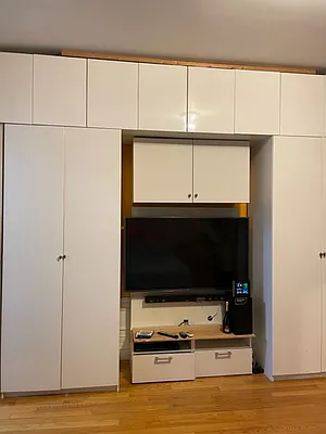 Sold by Fay Kong, LREB | media 4