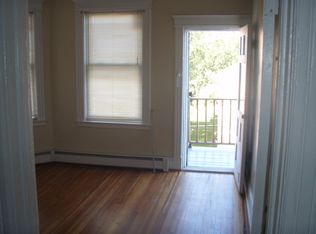 49 Bond St #3W, Hartford, CT 06114