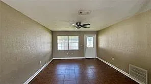 1516 Alabama Ave — Photo 5