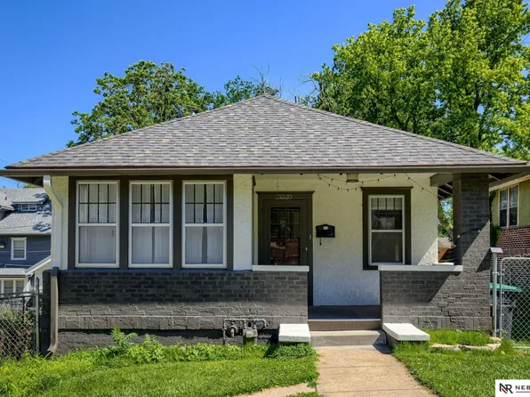 3220 Pacific St, Omaha, NE 68105