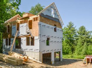 39 Dry Hill Rd, Rochester, NH 03839