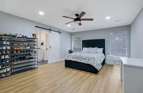 3178 Berrong Way Photo 1