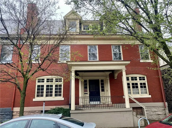 1110 Resaca Central N, Pittsburgh, PA 15212