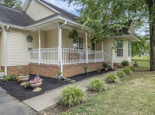 112 Coby Dr, Unionville, TN 37180