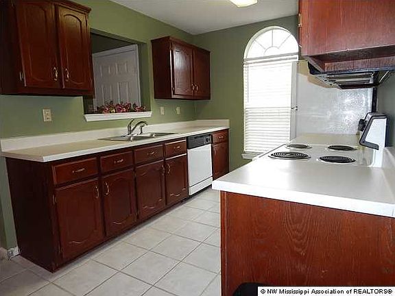 5th image of 5727 Alexandria Ln