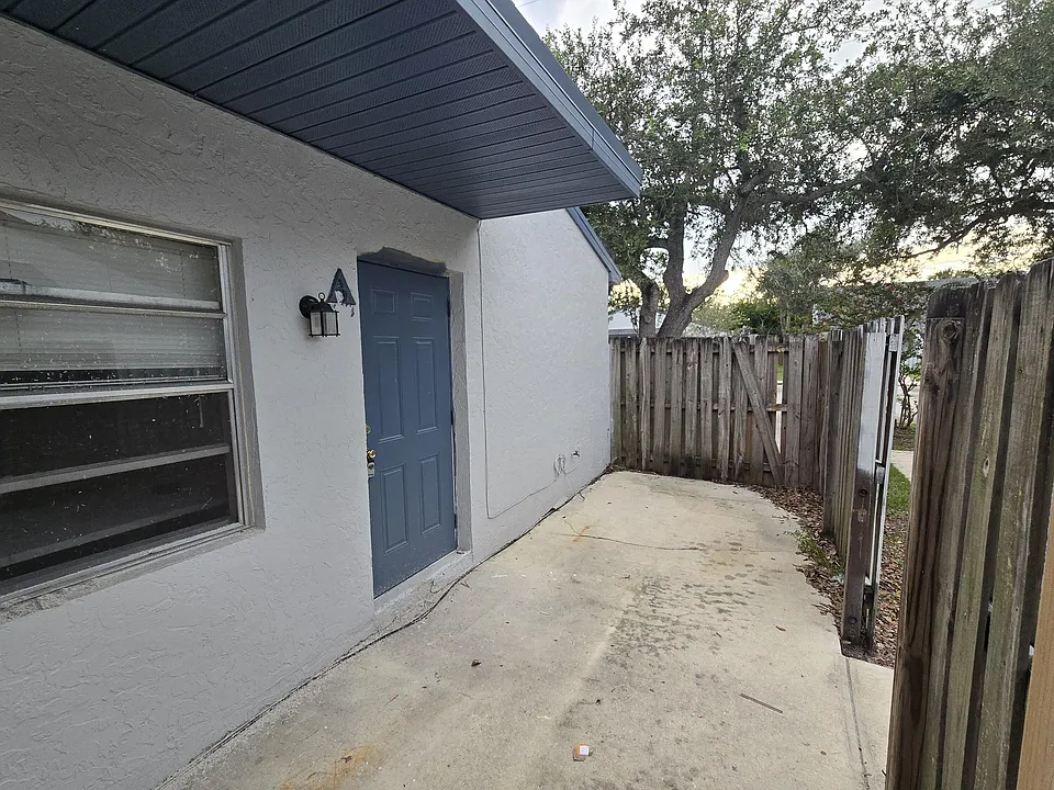 2013 Oleander Blvd #A