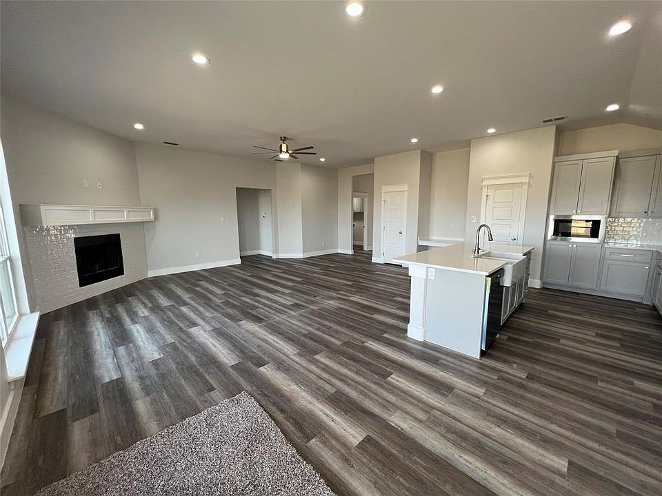 1st image of 134 Cypress Hills Drive St