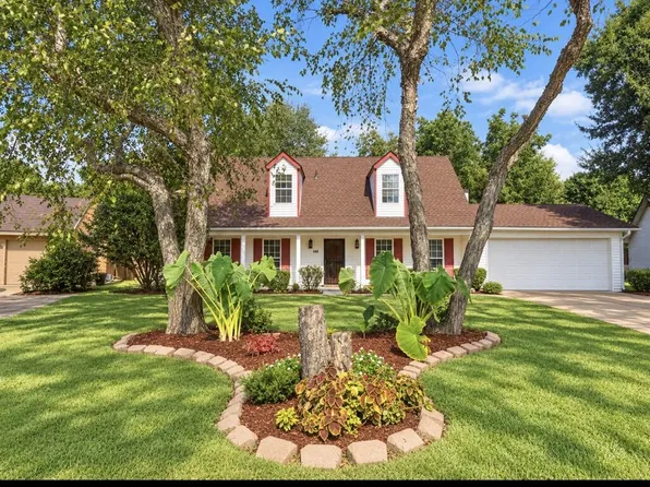 458 E Brick Dr, Marion, AR 72364