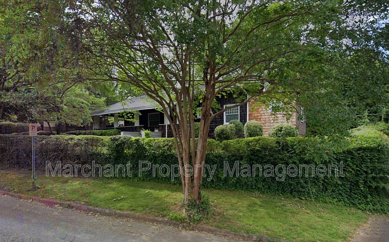 1st image of 601 Pettigru St