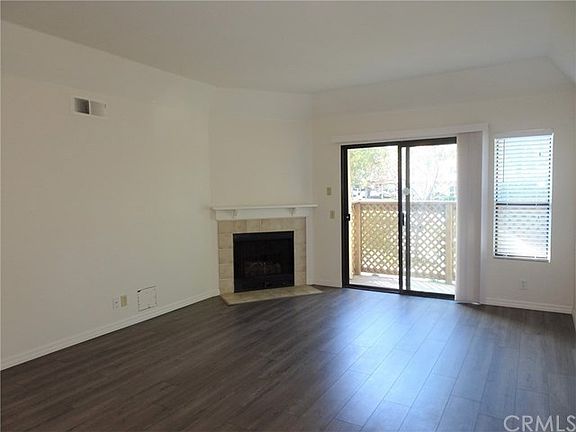 4th image of 22857 Hilton Head Dr Unit 185