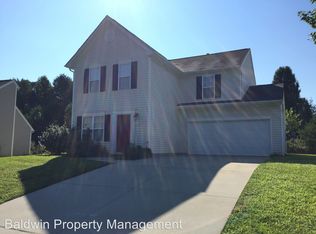 255 Frontier Dr, Kernersville, NC 27284