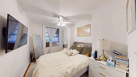 Rented by Bond New York