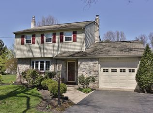 35 Earl Dr, Pottstown, PA 19465