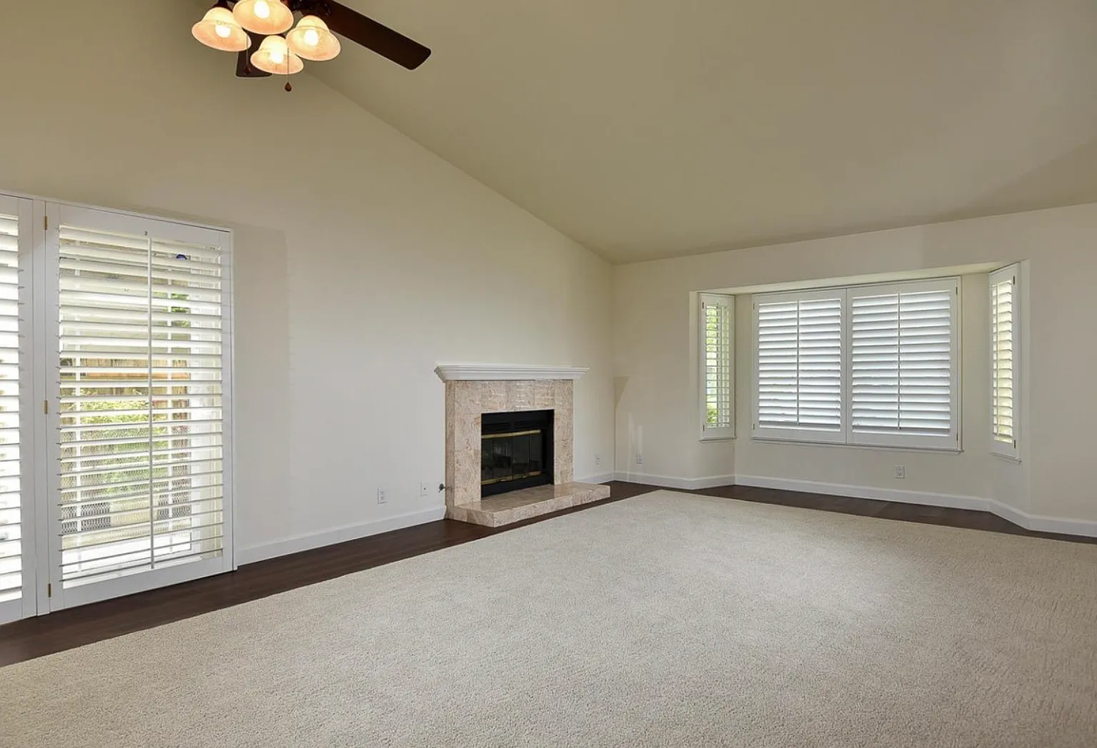 3 bed, 1606 sqft, $4,400 — Photo 4