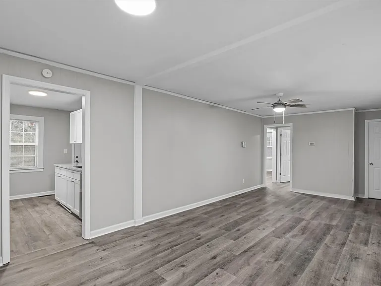 2411 Ruby Dr — Photo 28