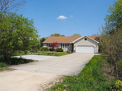 2nd image of 6326 Pleasant Valley Rd