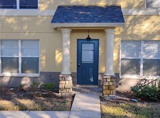 201 Draw Bridge Ln, Valrico, FL 33594