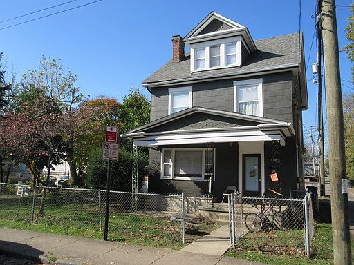 2nd image of 2205 Waldeck Ave