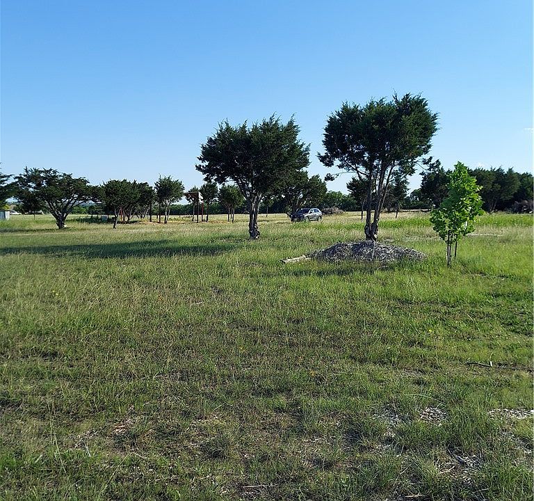 1st image of 906 County Road 154