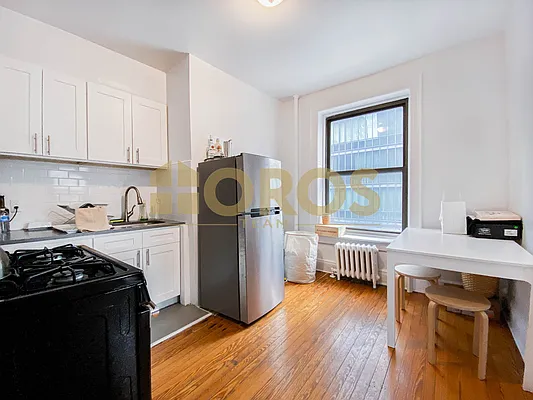 Rented by City Connections Realty | media 18