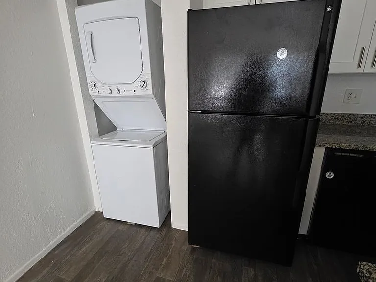 Canyon 35 Apartments — Photo 15