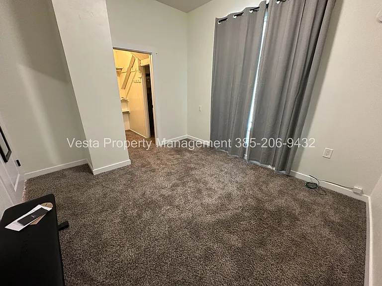 2538 Orchard Ave — Photo 19