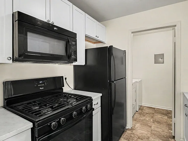 902 Dogwood Ct — Photo 17