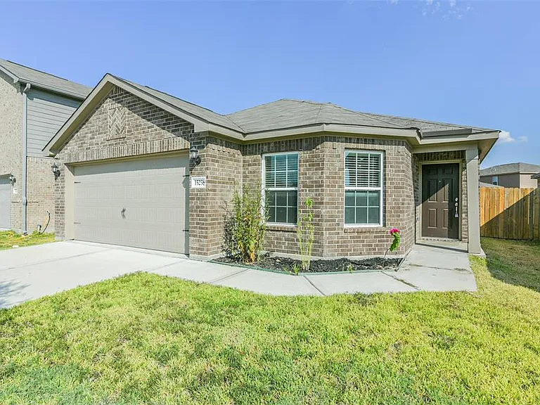 15238 Snowdrop Field Dr — Photo 36