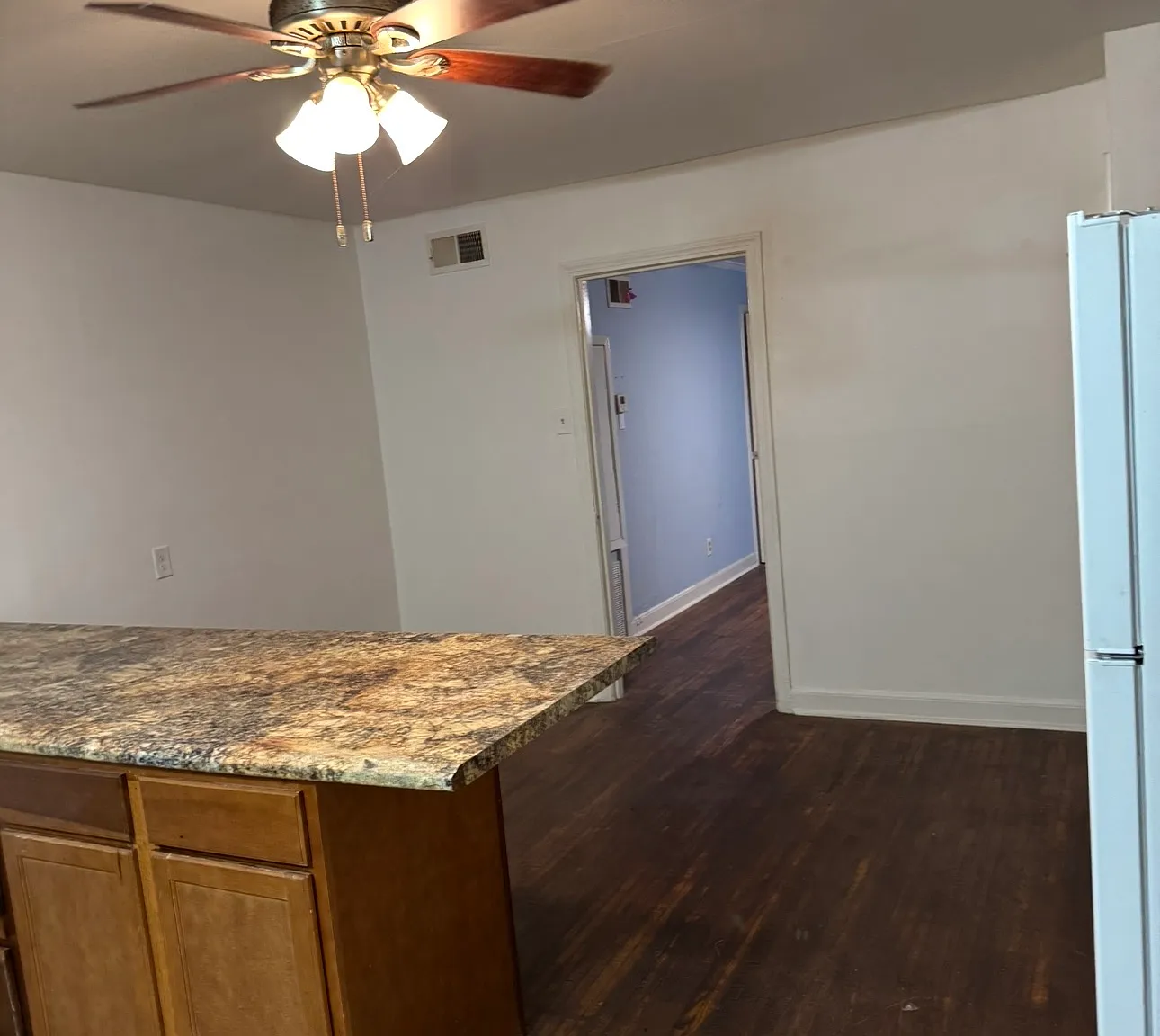1 bed, 750 sqft, $800 — Photo 2