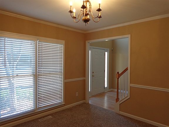 2nd image of 1105 River Overlook Dr