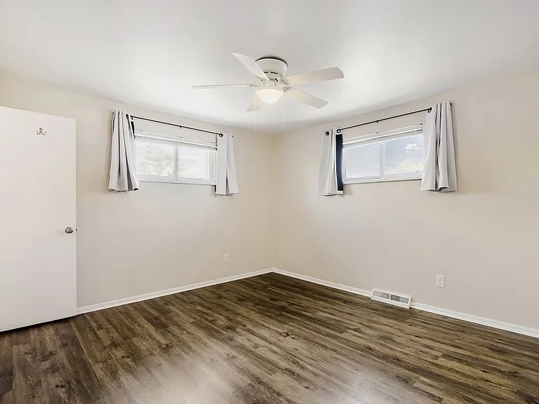 4800 W 9th Ave — Photo 11