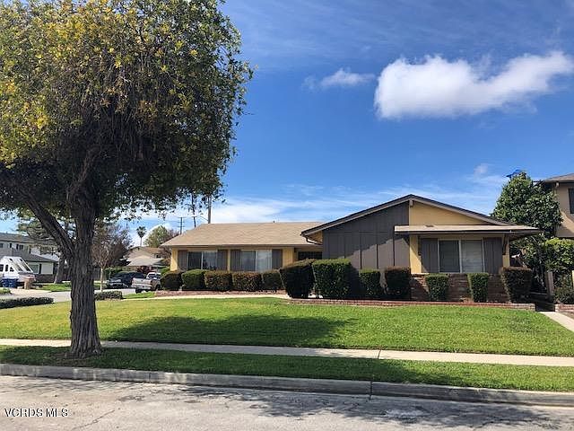 1st image of 995 Jade Dr