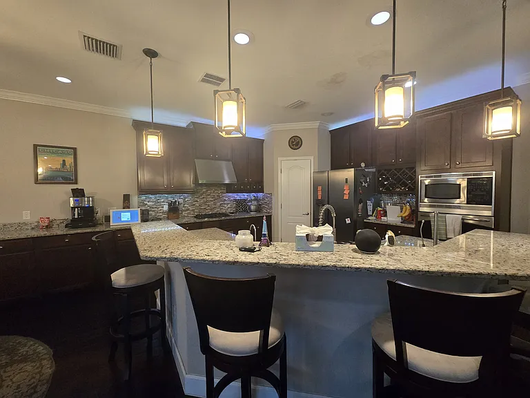 2576 Grand Lakeside Dr — Photo 11