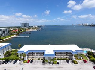 400 Wilma Cir #207-1, West Palm Beach, FL 33404