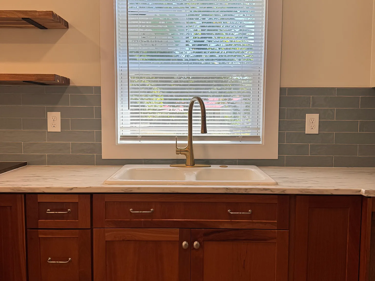 2 bed, 670 sqft, $1,400 — Photo 4