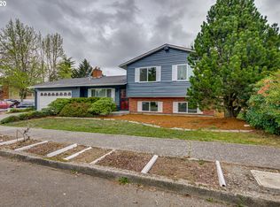 806 SE 207th Ave, Gresham, OR 97030