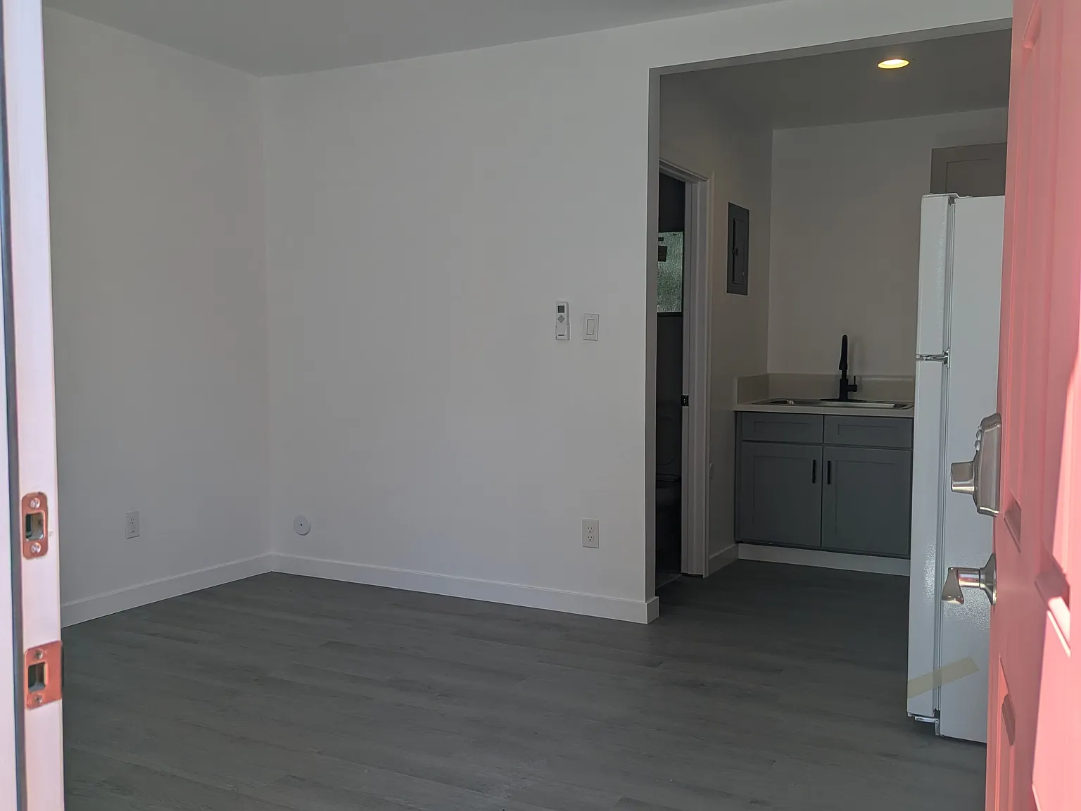 Eagle Rock Village — Photo 3