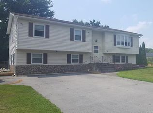 113 Bodle Cir, Maybrook, NY 12543