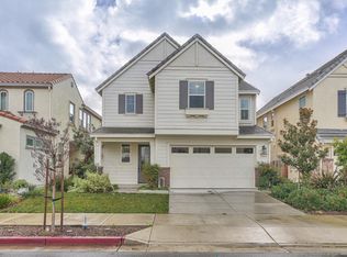 122 Chickadee Ln, Gilroy, CA 95020
