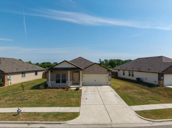 125 Break Ave, Taylor, TX 76574