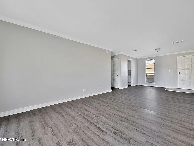 7346 El Barco Rd #8 — Photo 8