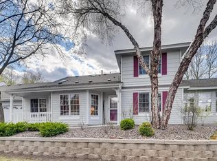 4526 S Mallard Trl, Eagan, MN 55122