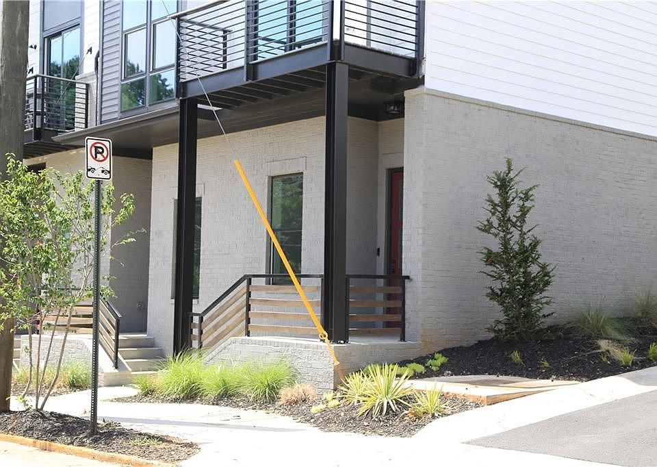 1st image of 1350 May Ave #20