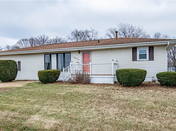 103 N Orchard St, Oreana, IL 62554